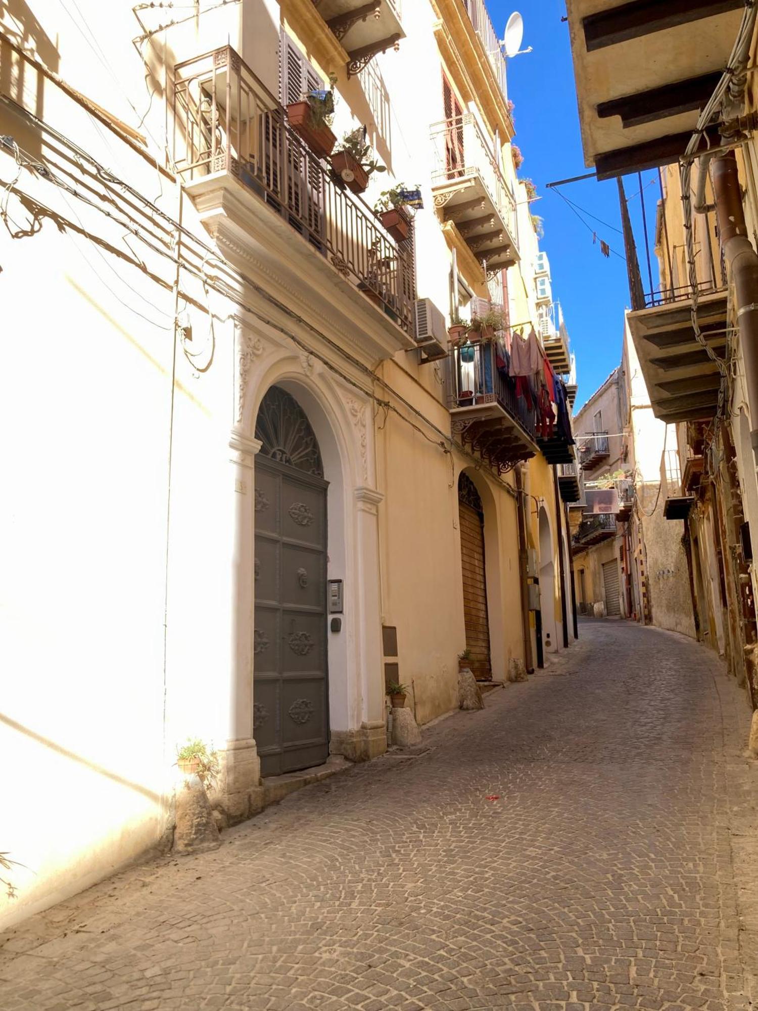 Agrigento Flat - Apartment With Private Parking Kültér fotó